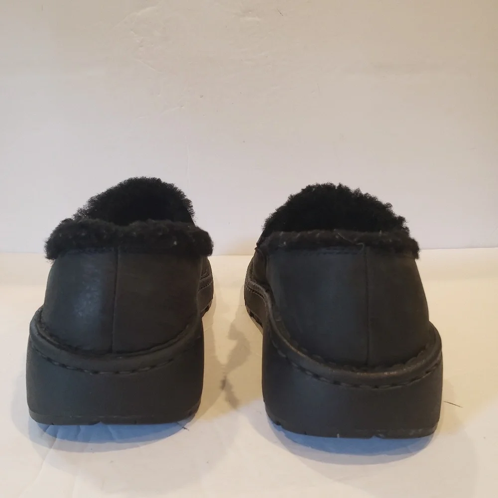 Chaco Zaagh Baa Shoes - Women's 9.5 black leather shoes womens size 9.5